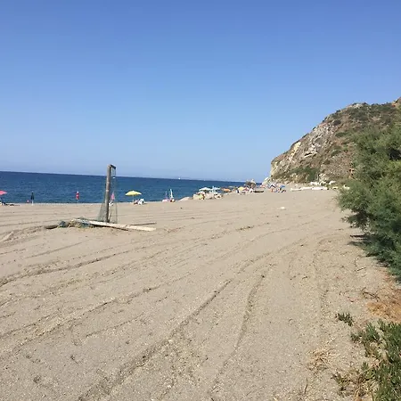 Apartament Xenia * Mongiove