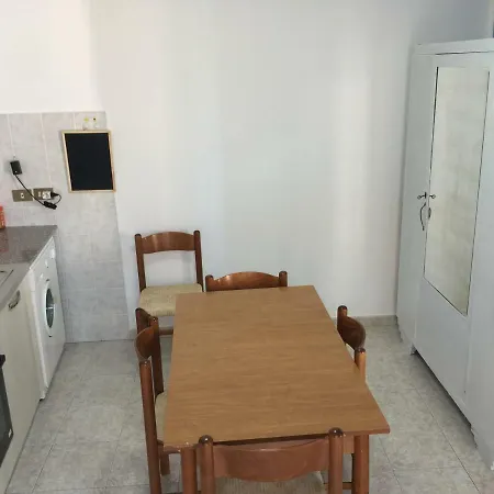 Apartament Xenia * Mongiove